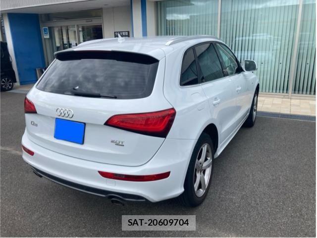 Audi Q5 2013-06 7057520-2