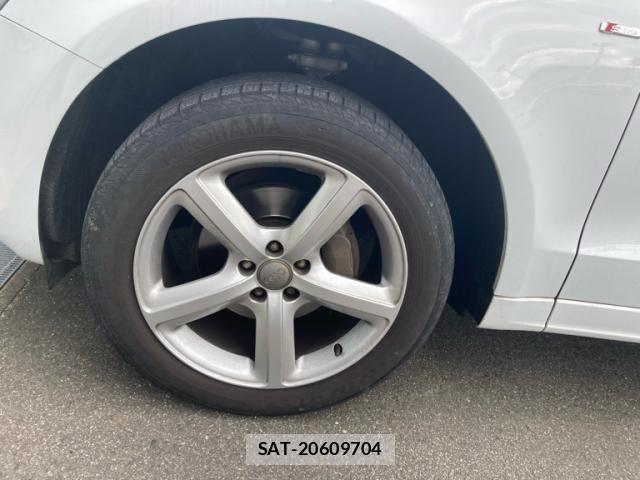 Audi Q5 2013-06 7057520-7