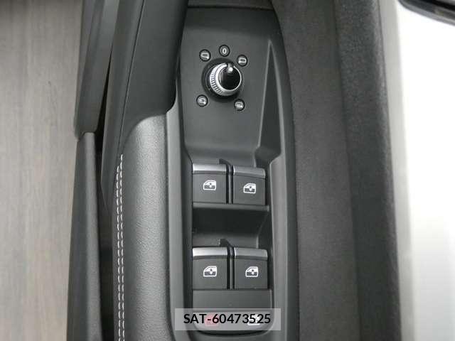 Audi Q5 2021-03 7057514-18