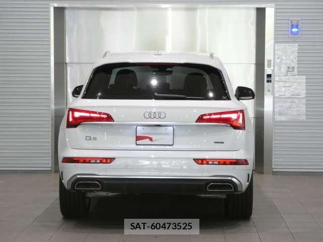 Audi Q5 2021-03 7057514-4