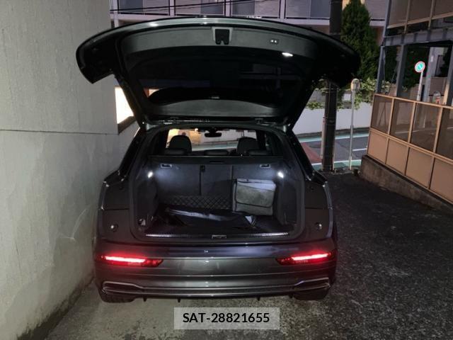 Audi Q5 2019-12 7215039-9