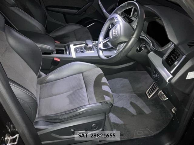 Audi Q5 2019-12 7215039-16