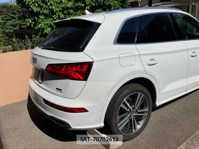 Audi Q5 2019-09 7271549-2