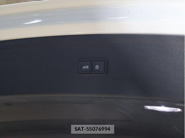 Audi Q5 2018-08 7325772-15