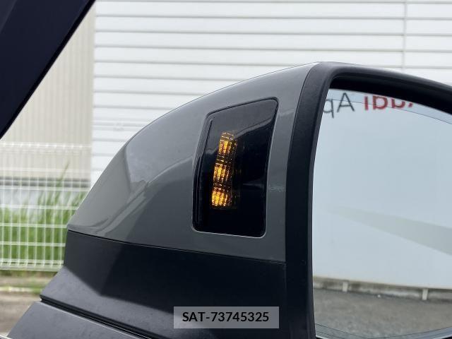Audi Q5 2021-11 7325769-8