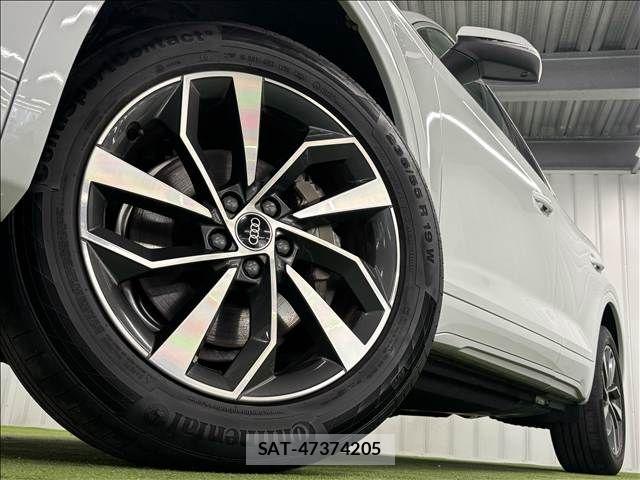 Audi Q5 2021-11 7356894-18