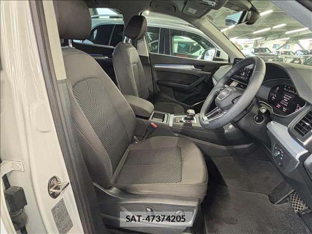 Audi Q5 2021-11 7356894-6