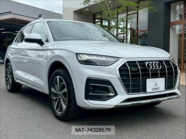 Audi Q5 2021-07 7356895-15