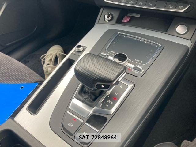 Audi Q5 2020-06 7356898-16