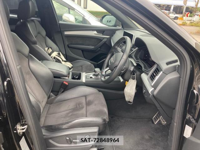 Audi Q5 2020-06 7356898-5