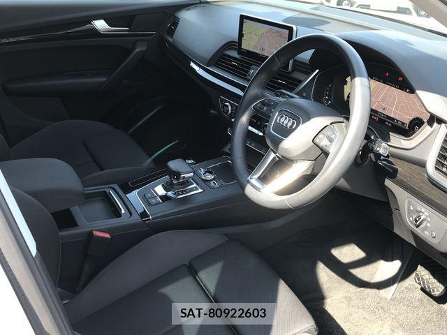 Audi Q5 2018-04 7391409-9