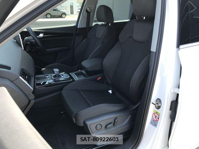 Audi Q5 2018-04 7391409-12