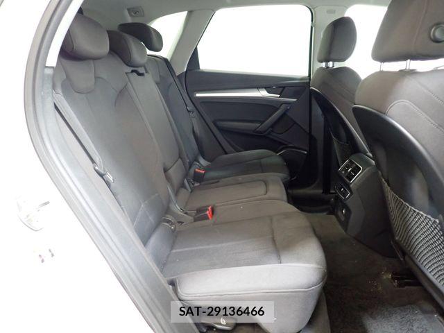 Audi Q5 2019-05 7391404-23