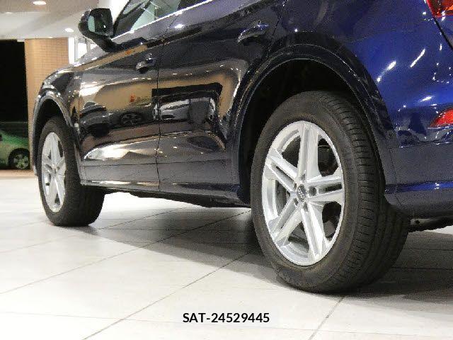 Audi Q5 2018-06 7453024-11