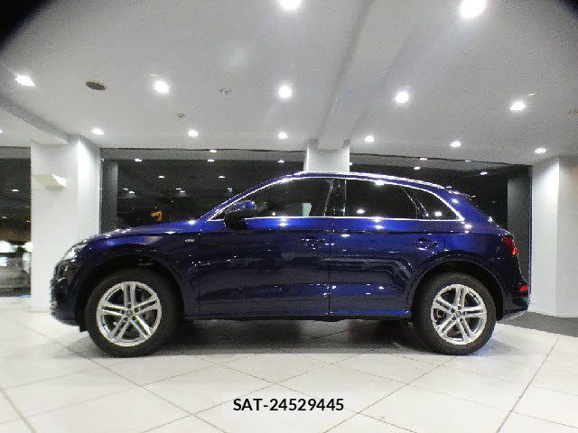 Audi Q5 2018-06 7453024-13