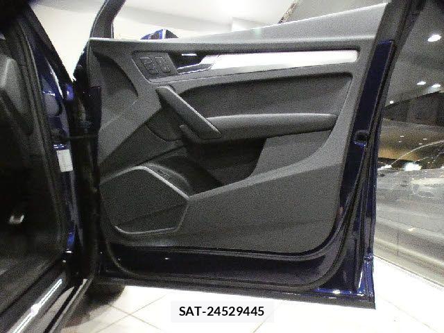 Audi Q5 2018-06 7453024-20