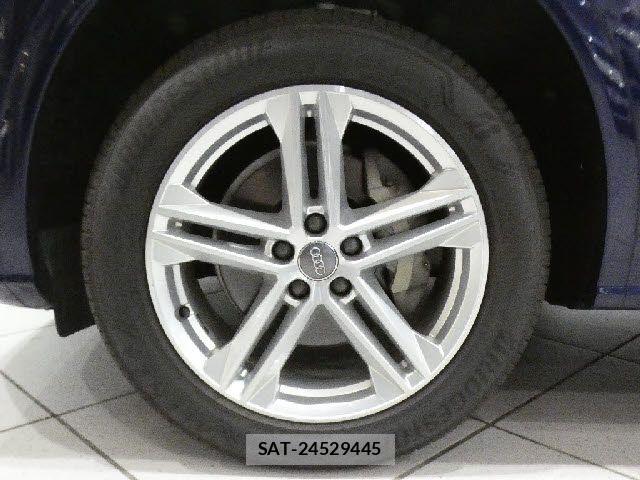 Audi Q5 2018-06 7453024-8