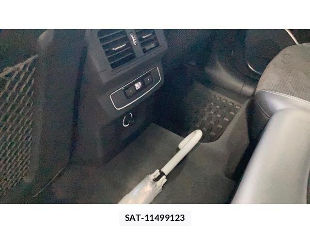 Audi Q5 2020-09 7453022-14