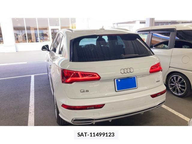 Audi Q5 2020-09 7453022-1