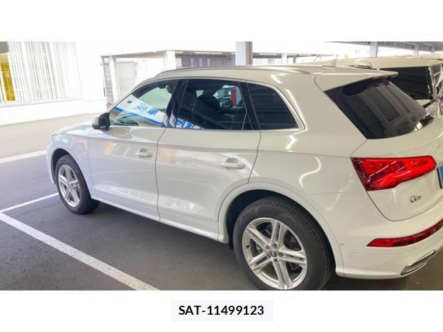 Audi Q5 2020-09 7453022-2