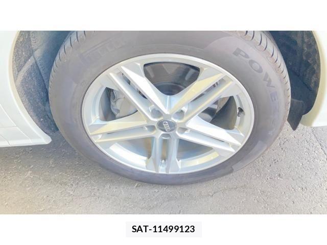 Audi Q5 2020-09 7453022-7