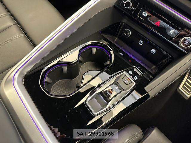 Audi Q5 2025-07 7499609-10