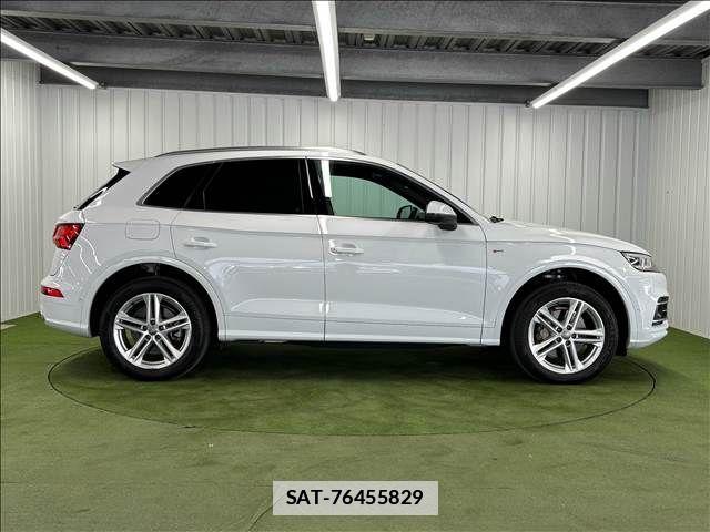 Audi Q5 2019-07 7720991-14