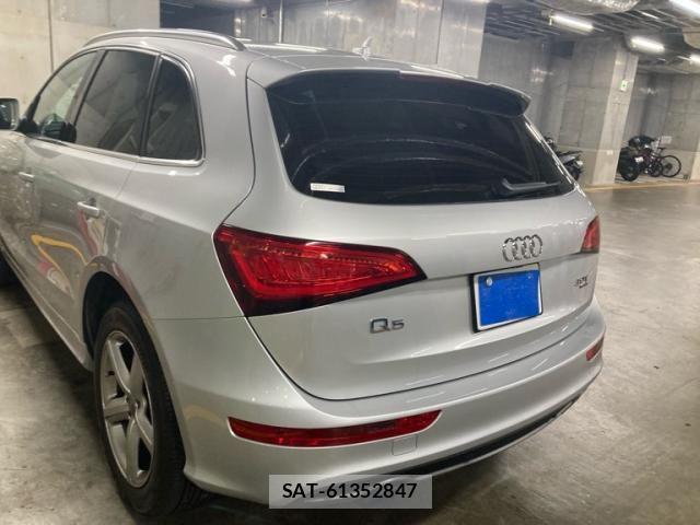 Audi Q5 2013-05 7720993-3
