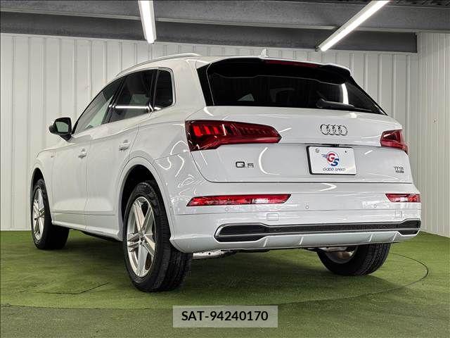 Audi Q5 2018-09 7720992-16