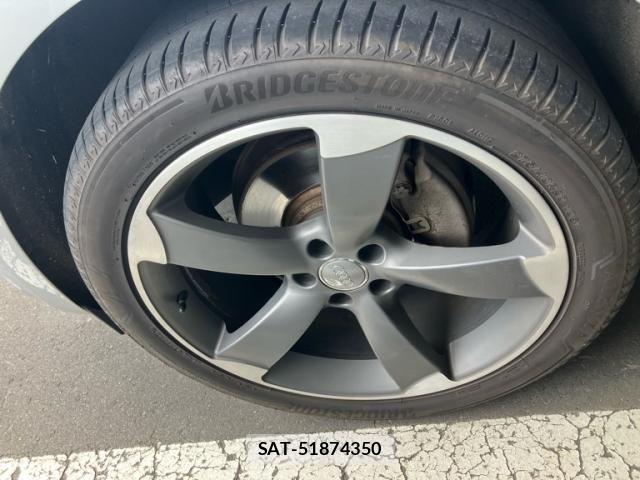 Audi Q5 2010-09 7782727-8