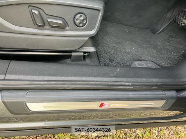 Audi Q5 2017-09 7782730-14