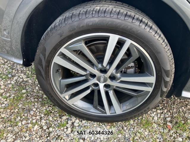 Audi Q5 2017-09 7782730-8