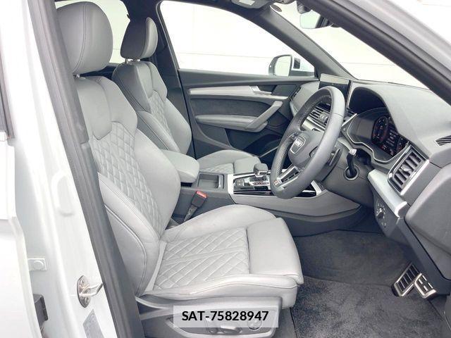 Audi Q5 2023-10 7875364-8