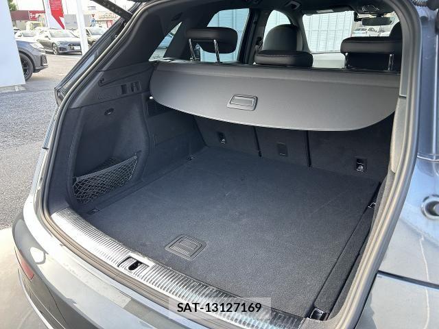 Audi Q5 2024-03 7902270-15