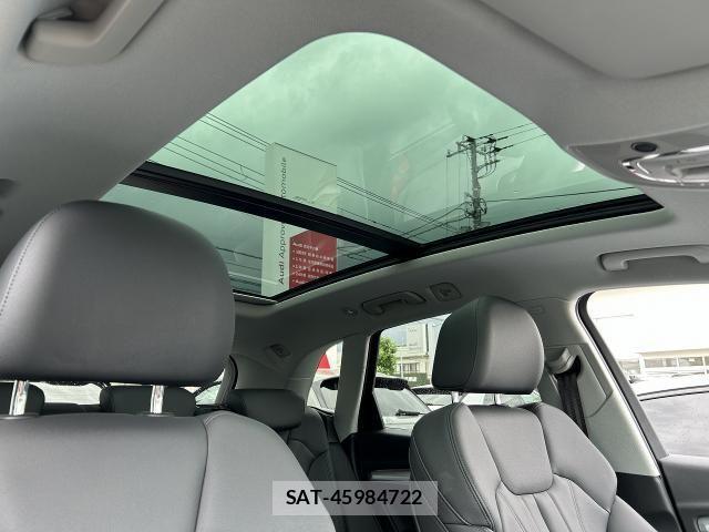 Audi Q5 2021-05 7902271-2