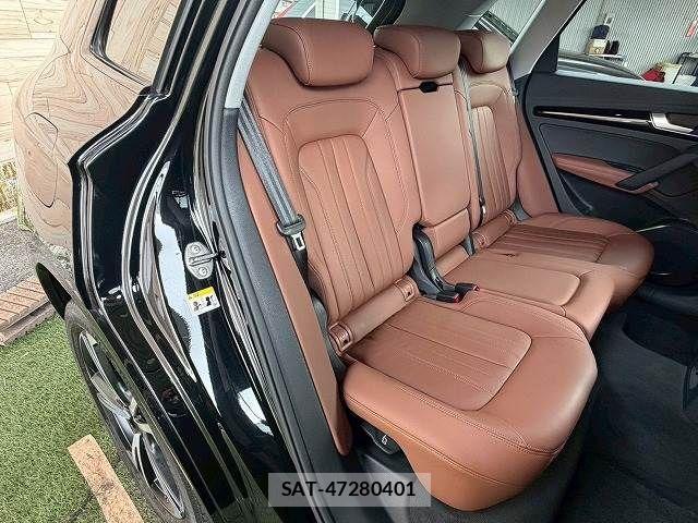 Audi Q5 2023-12 7960566-11