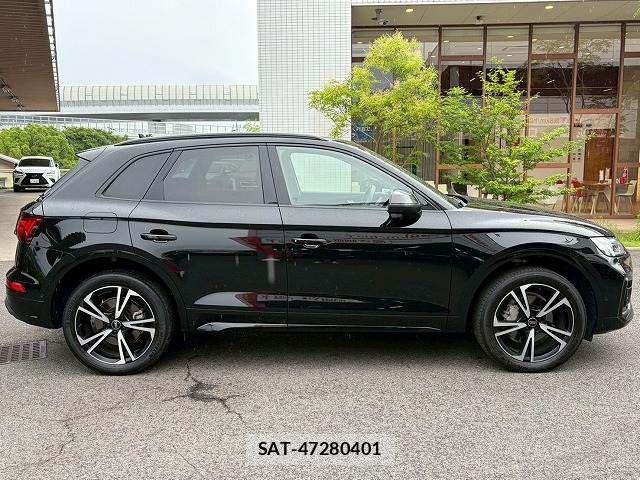 Audi Q5 2023-12 7960566-17
