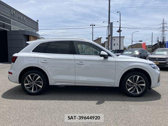 Audi Q5 2021-09 7960567-5
