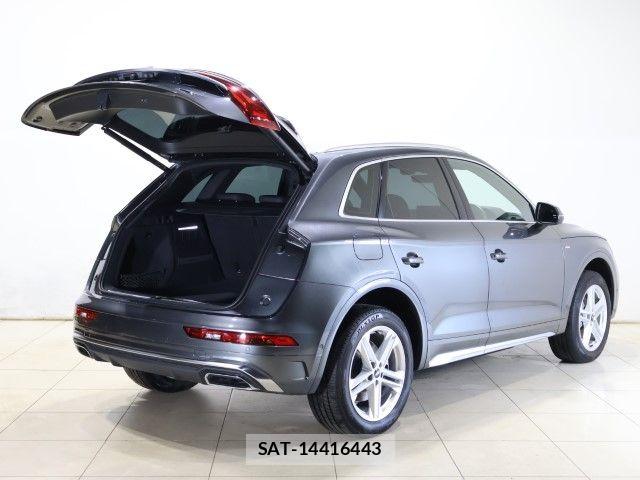 Audi Q5 2021-09 7978561-9