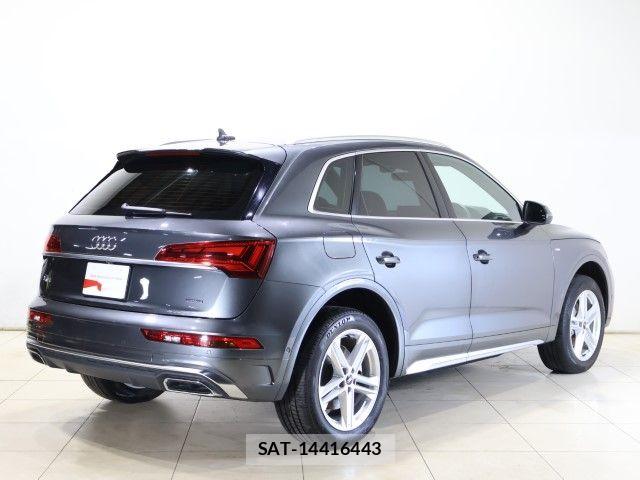 Audi Q5 2021-09 7978561-1