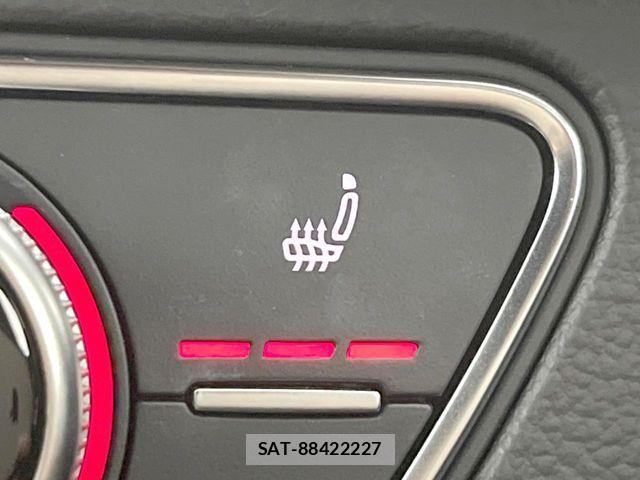 Audi Q5 2018-08 7978562-3