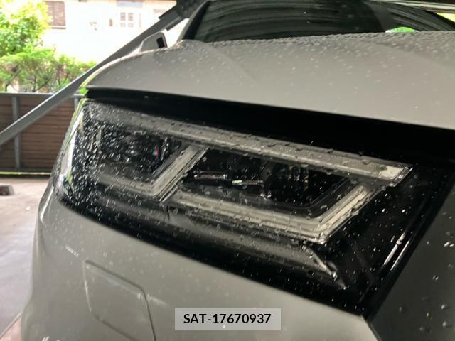 Audi Q5 2018-08 8034476-2