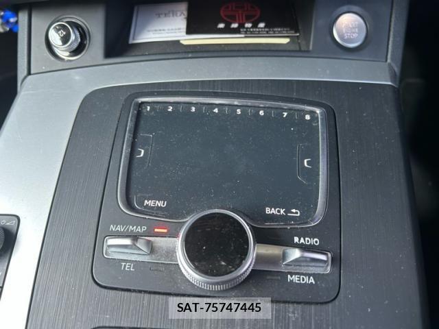 Audi Q5 2017-11 8034474-19