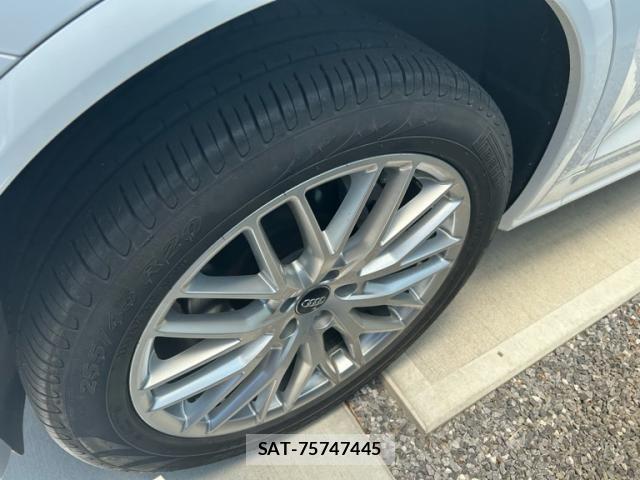 Audi Q5 2017-11 8034474-5