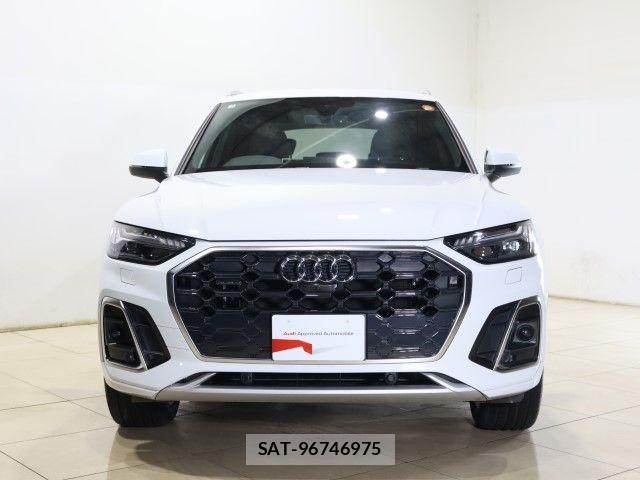 Audi Q5 2025-06 8034472-12