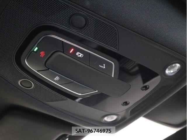 Audi Q5 2025-06 8034472-19