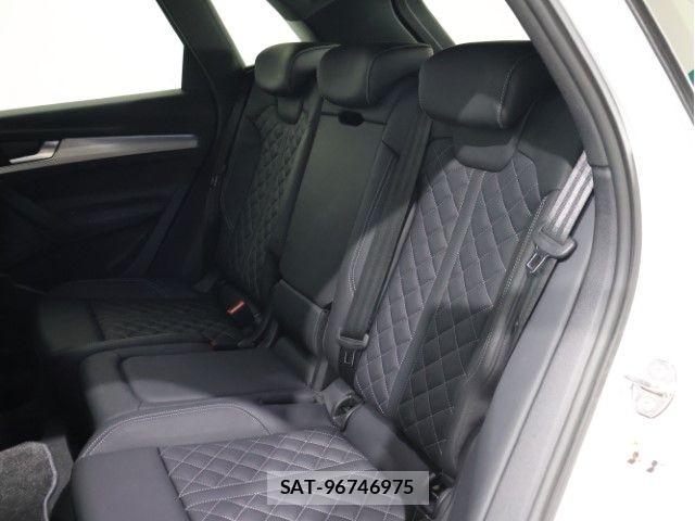 Audi Q5 2025-06 8034472-5
