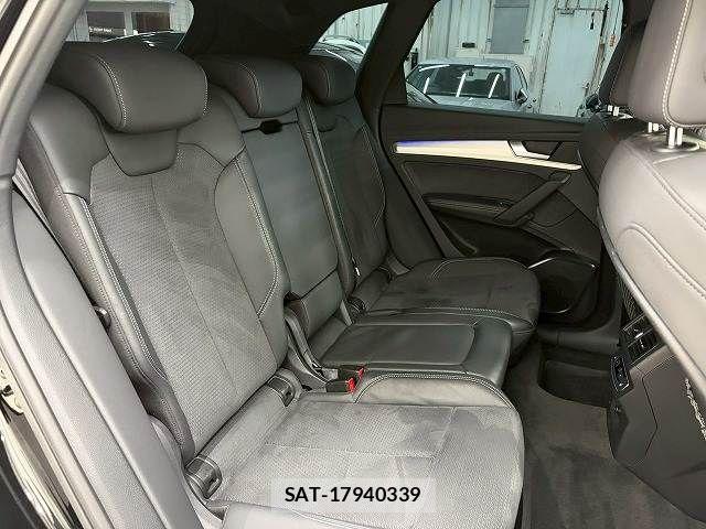 Audi Q5 2021-07 8072919-9