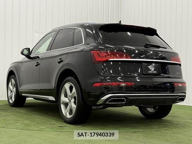 Audi Q5 2021-07 8072919-16