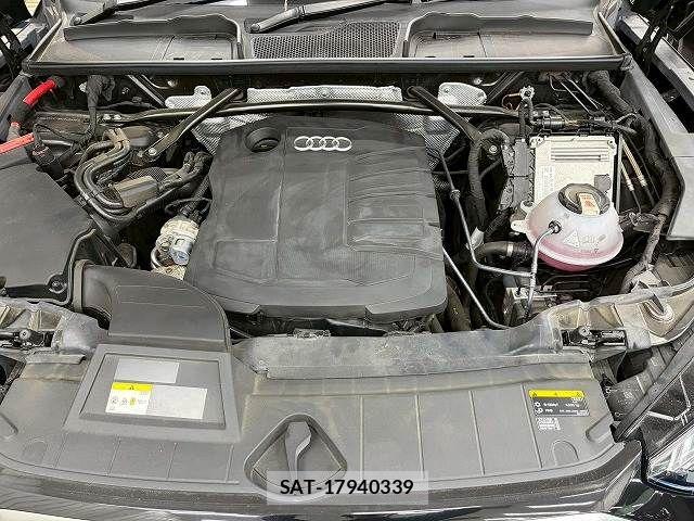 Audi Q5 2021-07 8072919-19